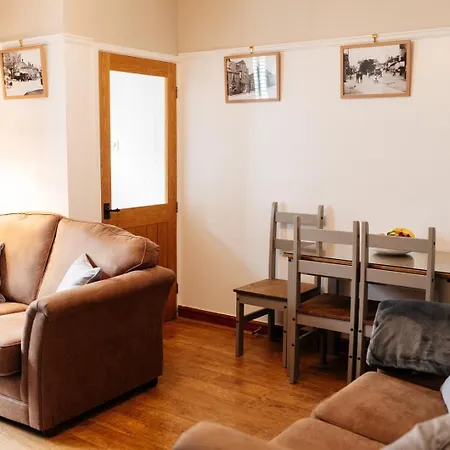 In Grassington: Cosy 2-bedroom Retreat