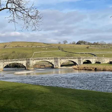 In Grassington: Cosy 2-bedroom Retreat Grassington