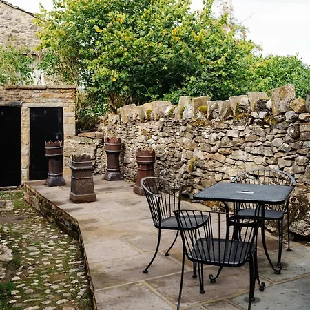 In Grassington: Cosy 2-bedroom Retreat Грассингтон