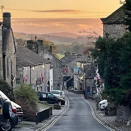 In Grassington: Cosy 2-bedroom Retreat Апартаменты